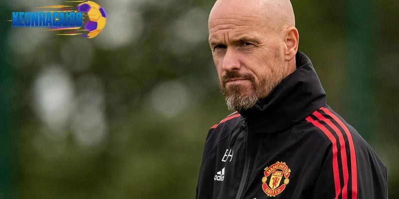 HLV Erik ten Hag tiếp tục dẫn dắt MU trong mùa giải 2025