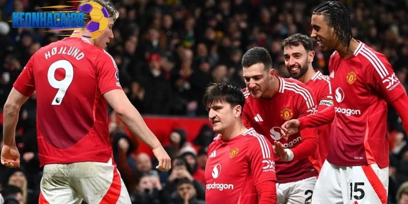 Manchester United: Từng bước tìm lại ánh hào quang Quỷ Đỏ