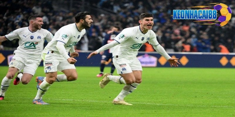 Sơ đồ đội hình của câu lạc bộ bóng đá nổi bật